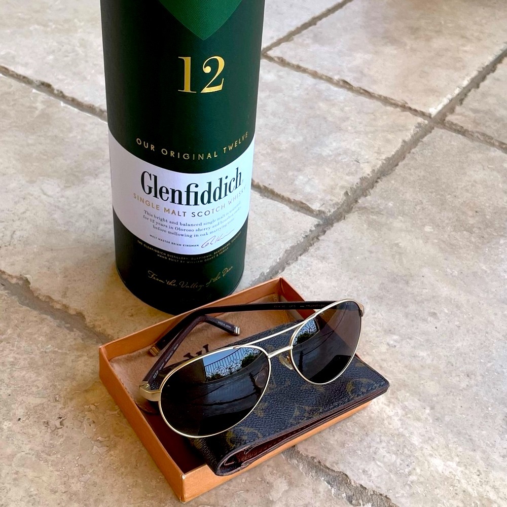 Tumi Glasses
